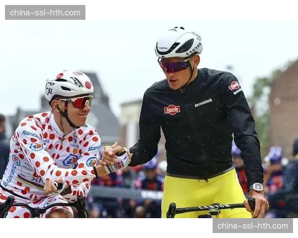 最后一名完赛者的坚持：业余车手挑战职业赛场的24小时